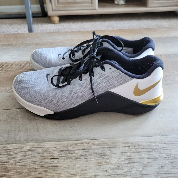 Men's Nike Metcon CrossFit Trainers Sz 7 Women's 8.5 - Picture 4 of 6